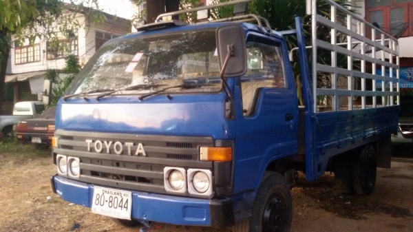 (ร้านรุ่งโรจน์ 082-1057078)ขาย 6โตโยต้า DYNA. BU91 รุ่นตัวใหญ่ แชสซีใหญ่  รถห้างแท้มือเดียว(เสี่ยจากชัยภูมิมารับรถกลับบ้านเรียบร้อย) เครื่องแน่นๆ ไม่มีไอ แชสซีไม่มีที่ติเหมือนรถใหม่ พร้อมใช้ทันที พร้อมโอนทั่วไทย