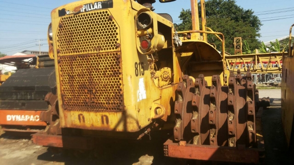 ขายด่วนครับ CAT 815 ตีนแกะ ครับ 2 เพลา พร้อมใช้ครับ เอกสาร เล่มทะเบียน