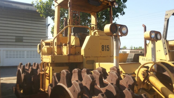 ขายด่วนครับ CAT 815 ตีนแกะ ครับ 2 เพลา พร้อมใช้ครับ เอกสาร เล่มทะเบียน