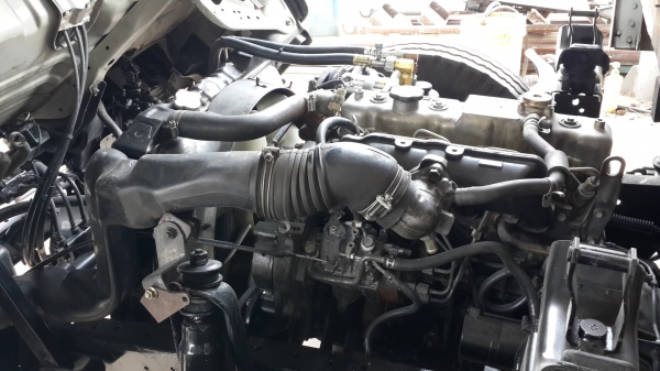 ขาย 4 ล้อ  ISUZU 100 แรง เก่าญี่ปุ่นพร้อมทะเบียน ราคา 420000 กะบะยาว 3.50