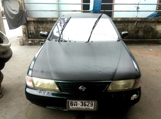 ขาย Nissun Sunny เกียร์ธรรมดา ปี96 แอร์เย็น กทม. ต่อรองได้