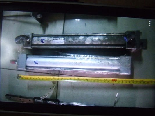 ขายอุปกรจักรกล ไกด์ร   ปัมลูกสูบสภาพฟิดสมบูรณ์