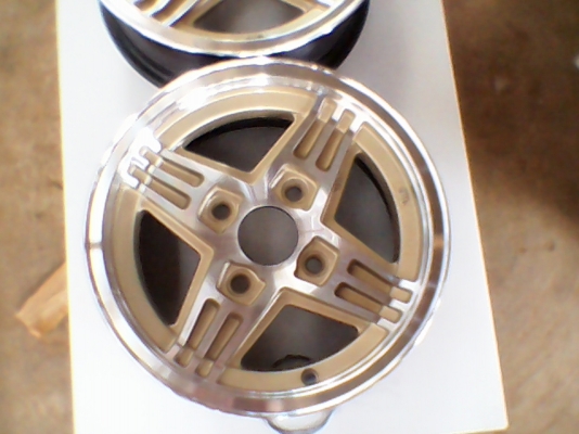 vega coss ขอบ 13 4/114.3 กว้าง 6 ราคา 5500 ร่วมส่ง สนใจโทร 0998708883 vega coss ขอบ 13 4/114.3 กว้าง 6 ราคา 5500 ร่วมส่ง สนใจโทร 0998708883