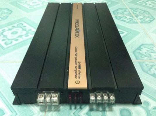 แอมป์คลาสดี MEGAVOX มือสองสภาพดี งานเกาหลี ใช้งานปกติ ขับซับ10-12นิ้วได้ เบสดี ขาย 3950 บาท