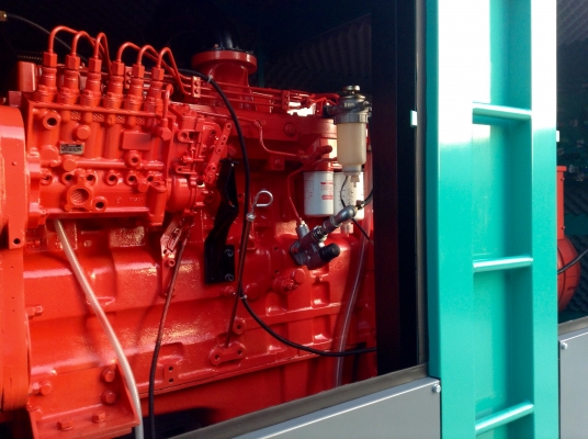 เครื่องปั่นไฟCUMMINS 150 KVA.พร้อมล้อพ่วง(รับประกัน12เดือน)