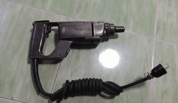 ขายสว่านไขควงไฟฟ้า Makita.6700N.Made in japan 100\%.