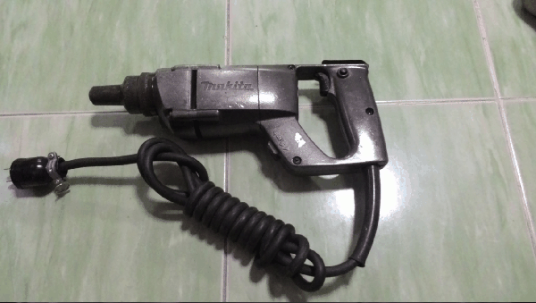 ขายสว่านไขควงไฟฟ้า Makita.6700N.Made in japan 100\%.