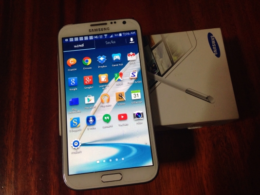 ขาย samsung galaxy note 2 เครื่องสวยๆ อุปกรณ์ครบยกกล่อง ไม่เคยหล่น ขาย 7600 ติดต่อ 0811160919