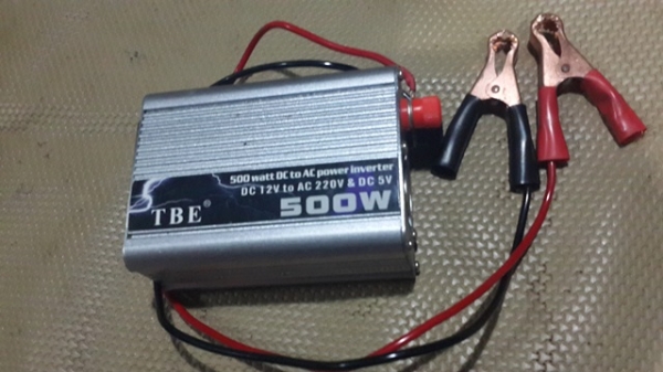 Inverter แปลงไฟ12V. เป็น 220V. และ5V ครับ