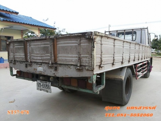 ขายด่วน รถบรรทุก 6 ล้อ ISUZU DECA 195 แรง EURO-1รถห้างแท้ ช่วงยาว 5.5M สภาพเดิมๆพร้อมใช้  ราคาสุดคุ้ม