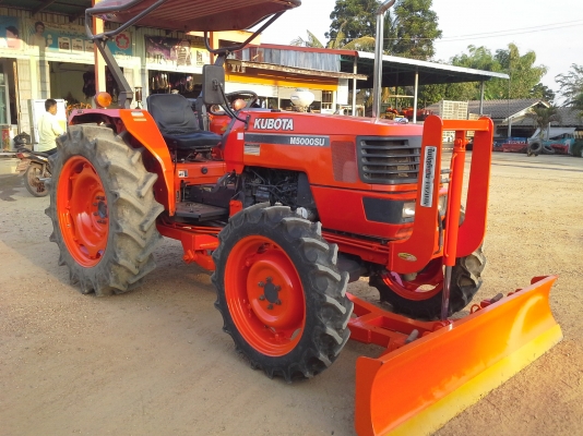 ขาย แทรกเตอร์ KUBOTA  M5000  ถูกๆ สวยๆ