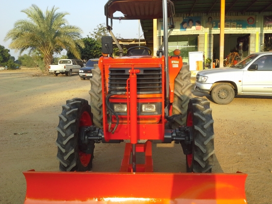 ขาย แทรกเตอร์ KUBOTA  M5000  ถูกๆ สวยๆ