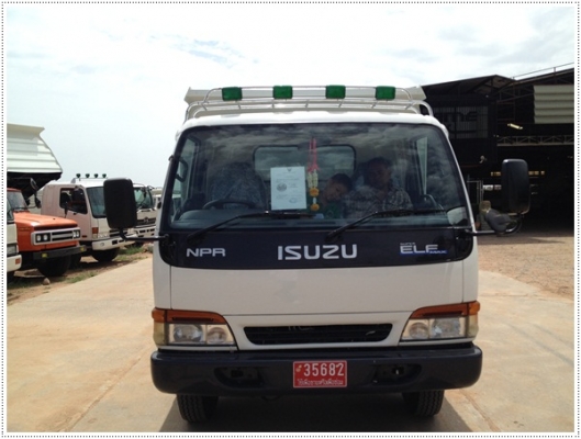 มี ISUZU NPR หัวการ์ตุฯ เครื่อง 135 แรงระบบน้ำมัน กระบะดั้มพ์ดิน ยาว 4.50 เมตร สูง 1.50 เมตร ดั้มพ์ 4 ตัน ยาง 825 ขอบ 16 นิ้ว รถสวยจดทะเบียนแล้วเรียบร้อย ลดราคาต้อนรับปีใหม่ สนใจติดต่อ มี ISUZU NPR หัวการ์ตุฯ เครื่อง 135 แรงระบบน้ำมัน กระบะดั้มพ์ดิน ยาว 4.50 เมตร สูง 1.50 เมตร ดั้มพ์ 4 ตัน ยาง 825 ขอบ 16 นิ้ว รถสวยจดทะเบียนแล้วเรียบร้อย ลดราคาต้อนรับปีใหม่ สนใจติดต่อ