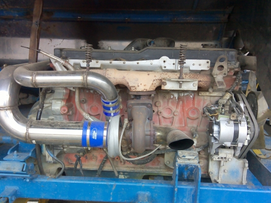 ขายรถเกี่ยวเกษตรพัฒนา ไอ้หนุ่มใวไฟ เครื่อง 6HH1 เทอร์โบว์ ขายรถเกี่ยวเกษตรพัฒนา ไอ้หนุ่มใวไฟ เครื่อง 6HH1 เทอร์โบว์