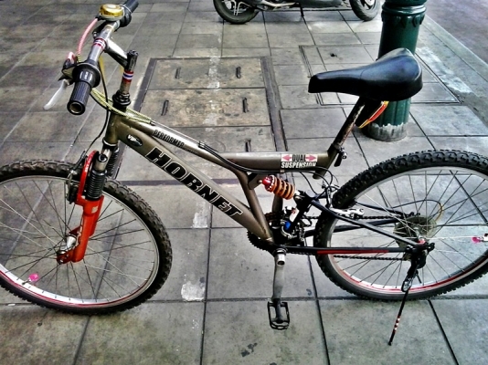 @@@ ขาย จักรยาน ยี่ห้อ HORNET ของ Japan ล้อ 26 นิ้ว มีเกียร์ มีโช๊ค @@@