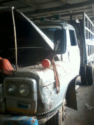 (มี2คัน)๘ษญ") ขายไป จ.ศรีษะเกศ..6ล้อหน้ายาว175แรงและ168แรง..เครื่อง6BG1และEH700 เฟืองท้ายฟูโซ่ พ.เพาเวอร์ มีแอร์ 1 คัน...