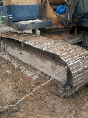 PC60-3 มีหัวคีบ บุ้งกี้..รถสภาพดีรถเดิมๆ.. เอวแน่นๆ เครื่องดี ช่วงล่างสวย โซ่สวย รถพร้อมใช้