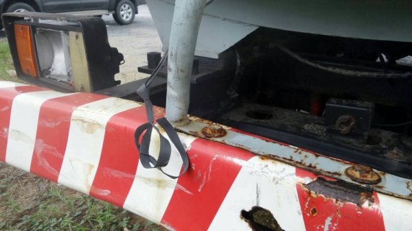 รถบรรทุน้ำมัน 115 แรง NPR59LU55M ถัง7000ลิตร 3ช่อง ปั้มเกียร์แปะ..รถสวย...