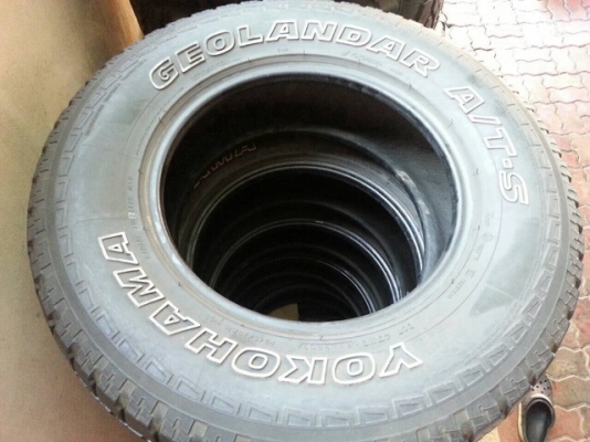 ขายยาง  Yokohama  245 x 70 x 16  AT