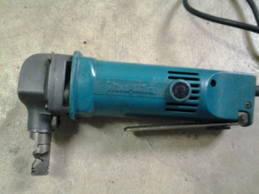 ขายกรรไกรตัดเหล็กไฟฟ้า