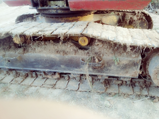 ขายโคมัสสุ pc200-5 แปดแสนสาม ครับ