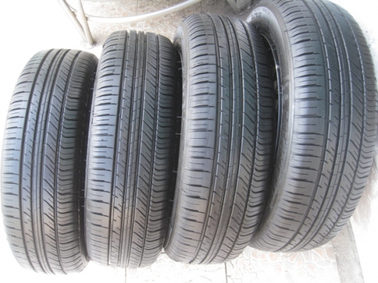 ขายยางป้ายแดง michelin energy xm1 175/65r15 ยางผลิตสัปดาห์ที่ 30 ปี2014 ริ้วที่หน้ายางมี 2 เส้นครับ vios, yaris ,city ,jazz ใส่ได้ครับ  สนใจติดต่อเล็กคลองสามครับ 081-3747940