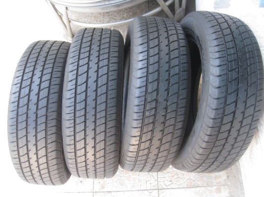 ขายยาง dunlop sp sport 2030 185/60r15 ยางผลิตสัปดาห์ที่ 23 ปี2013  vios, yaris, city, jazz ใส่ได้ครับ สนใจติดต่อเล็กคลองสามครับ 081-3747940