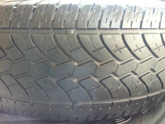 ขายล้อแท้ 6 รู Isuzu Trooper USA พร้อมยาง YOKOHAMA ขายล้อแท้ 6 รู Isuzu Trooper USA พร้อมยาง YOKOHAMA