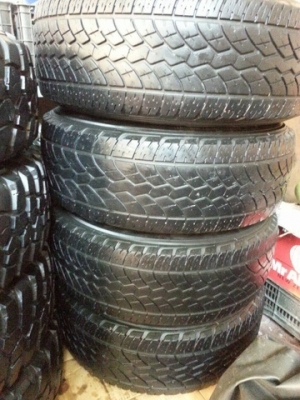 ขายล้อแท้ 6 รู Isuzu Trooper USA พร้อมยาง YOKOHAMA ขายล้อแท้ 6 รู Isuzu Trooper USA พร้อมยาง YOKOHAMA