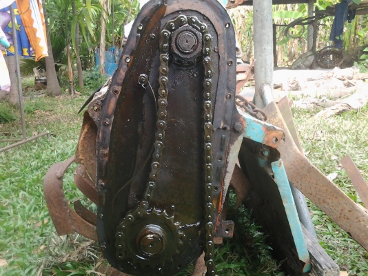 ขายตามสภาพโรต้ารี1.20ซ.มสภาพเสียต้องซ่อมโซขาด1ข้อโซ่ขาด1ข้อ