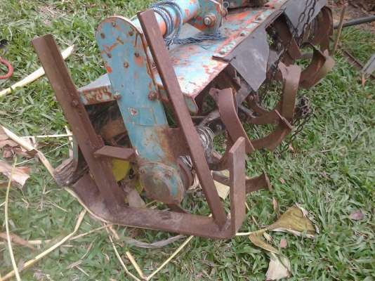 ขายตามสภาพโรต้ารี1.20ซ.มสภาพเสียต้องซ่อมโซขาด1ข้อโซ่ขาด1ข้อ