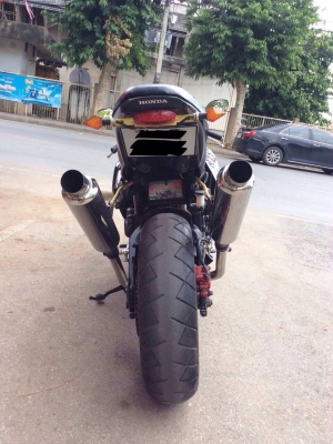 ธารนนทบุรี//ขาย HONDA CBR400 ปี89 เฟรมแต่งตัว1,000 สภาพสวยๆ ระบบเครื่องสมบูรณ์ ระบบไฟสมบูรณ์ออกทุกจุด ราคา 79,000 บาท ทะเบียนแท้