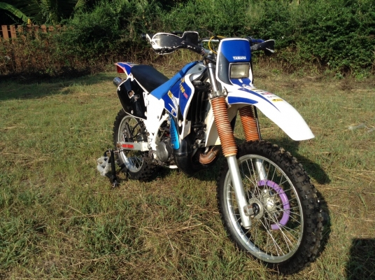 ธารนนทบุรี//ขายmoto cross yamaha dt200 แรงๆมันๆ อัตตราเร่งดี ท๊อกมาตามมือ ระบบไฟสมบูรณ์ทุกจุด ราคา 29,000 บาท อินวอยท์แท้