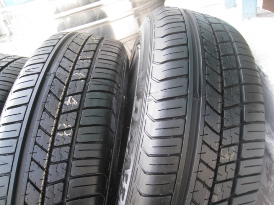 ขายล้อแม็กมือสอง honda city 15"x6" et53 4รู100 สีเทาหน้าเงา พร้อมยาง Dunlop sp31 175/60r15 ยางปี13 ตุ่มที่หน้ายางมีทุกเส้นครับ  สนใจติดต่อเล็กคลองสามครับ 081-3747940