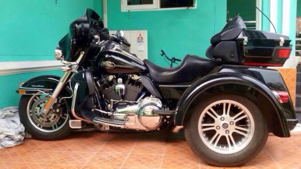 ธารนนทบุรี//ขาย harley davidson ultra classic ปี2009 สภาพนางฟ้า ระบบไฟ ระบบเครื่องสมบูรณ์ทุกจุด ราคา 670,000 บาท อินวอยท์+สรรพสารมิตร