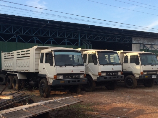 แสงฟ้าเต้นรถ///ขายรถ10ล้อดั้มมิตรซูFN527-TF 3คัน ไม่มีเทอรืโบ ยางใหม่10เส้น