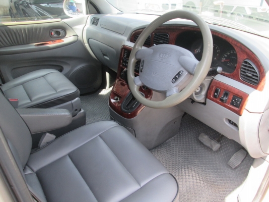 ขาย KIA Carnival GS เครื่องNissan V6 ปี03.