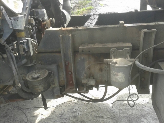 รถบรรทุก 6 ล้อ ยี่ห้อ HINO FF พื้นเรียบ