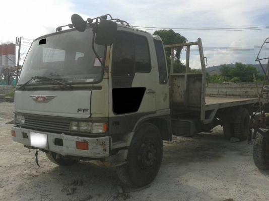 รถบรรทุก 6 ล้อ ยี่ห้อ HINO FF พื้นเรียบ