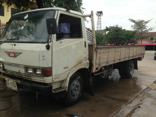 ***ขายแล้วครับขอบคุณ Truck2hand ขาย6ล้อช่วงยาว เดิมๆบางๆ HINO KM779 WO4D-117HP เกียร์สั้น ห้างแท้ เครื่องเดิมเกียร์เดิม แห้งๆ แน่นๆ ไม่มีเยิ้ม เกียร์ดีไม่มีหลุด ช่วงล่างเดิม 6น็อต หน้า-หลัง คัสซีสวยเดิมๆ ไม่มีปะไม่มีดาม ไม่มีบวม กระบะคาร์โก้ยาว5.50ม.สภาพด ***ขายแล้วครับขอบคุณ Truck2hand ขาย6ล้อช่วงยาว เดิมๆบางๆ HINO KM779 WO4D-117HP เกียร์สั้น ห้างแท้ เครื่องเดิมเกียร์เดิม แห้งๆ แน่นๆ ไม่มีเยิ้ม เกียร์ดีไม่มีหลุด ช่วงล่างเดิม 6น็อต หน้า-หลัง คัสซีสวยเดิมๆ ไม่มีปะไม่มีดาม ไม่มีบวม กระบะคาร์โก้ยาว5.50ม.สภาพด