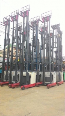 รถยกไฟฟ้ายืนขับ นำเข้า เสาสูง 3 เมตร - 7 เมตร ขายส่งท้ายปีเก่าราคาส่ง เริ่มตัน 99,999 บาท