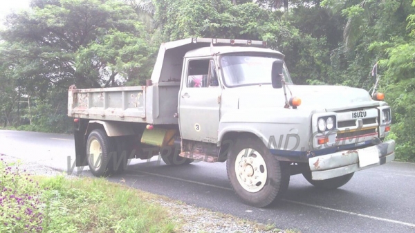 รถบรรทุกหน้ายาว   ISUZU  เครื่อง  6BD1   165 แรงม้า..สามารถดูสภาพรถและทดลองขับพร้อมต่อรองราคาได้อีกที่ศูนย์พักรถ truck2hand จังหวัดสระบุรี