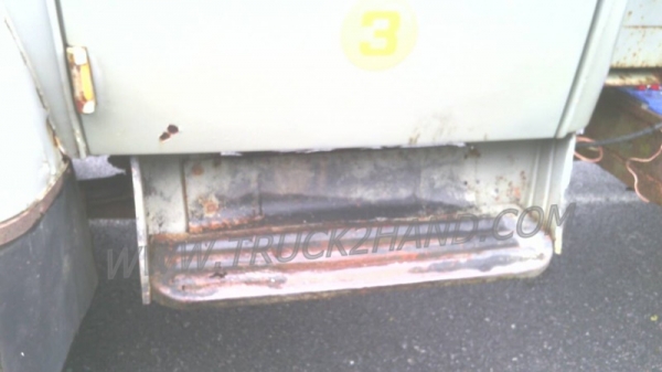 รถบรรทุกหน้ายาว   ISUZU  เครื่อง  6BD1   165 แรงม้า..สามารถดูสภาพรถและทดลองขับพร้อมต่อรองราคาได้อีกที่ศูนย์พักรถ truck2hand จังหวัดสระบุรี