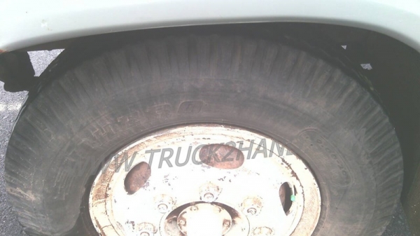 รถบรรทุกหน้ายาว   ISUZU  เครื่อง  6BD1   165 แรงม้า..สามารถดูสภาพรถและทดลองขับพร้อมต่อรองราคาได้อีกที่ศูนย์พักรถ truck2hand จังหวัดสระบุรี