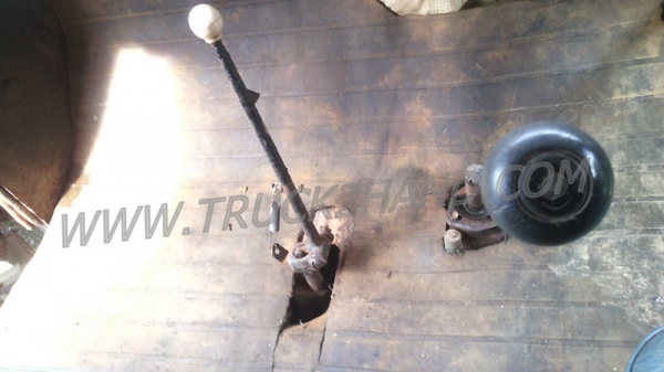 รถบรรทุกหน้ายาว   ISUZU  เครื่อง  6BD1   165 แรงม้า..สามารถดูสภาพรถและทดลองขับพร้อมต่อรองราคาได้อีกที่ศูนย์พักรถ truck2hand จังหวัดสระบุรี