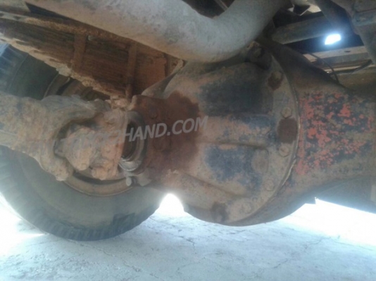 รถบรรทุกหน้ายาว   ISUZU  เครื่อง  6BD1   165 แรงม้า..สามารถดูสภาพรถและทดลองขับพร้อมต่อรองราคาได้อีกที่ศูนย์พักรถ truck2hand จังหวัดสระบุรี