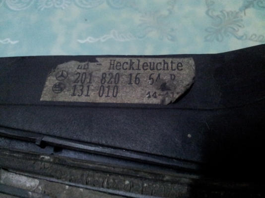 ขายไฟท้าย เบนซ์     w201