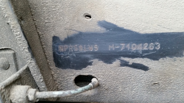 ขาย npr115  ช่วงล่างใหญ่ พื้นเรียบสวยๆแอร์เย็นพร้อมใช้งาน