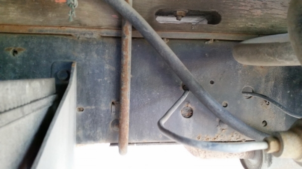 ขาย npr115  ช่วงล่างใหญ่ พื้นเรียบสวยๆแอร์เย็นพร้อมใช้งาน