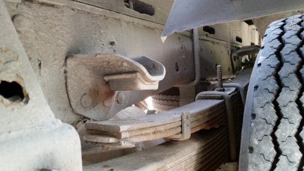 ขาย npr115  ช่วงล่างใหญ่ พื้นเรียบสวยๆแอร์เย็นพร้อมใช้งาน